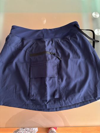 Bequeme Damen Cargo Shorts in Marineblau, Grösse L - Top!