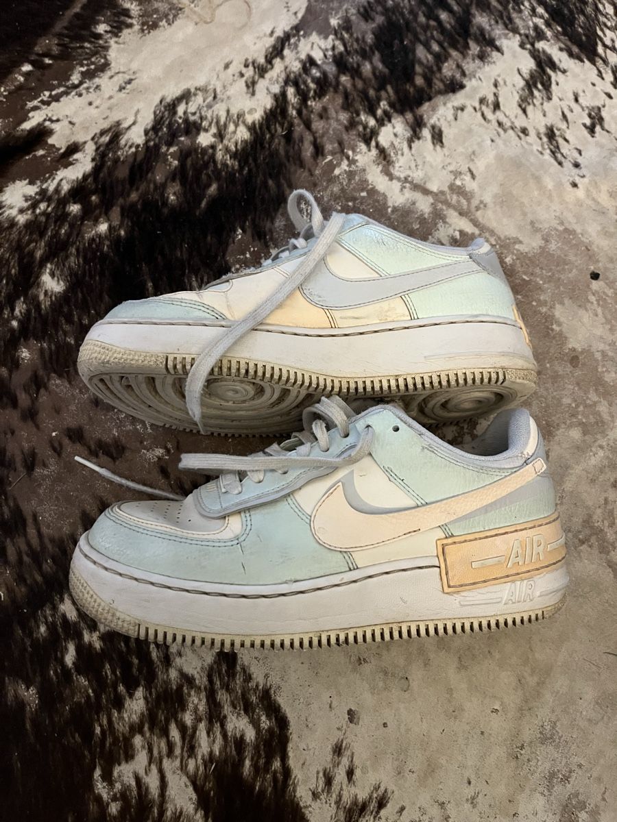Nike Scarpe da donna: Nike air force One pointure 40 – Usato da Carouge GE venduto da Valou1976 1