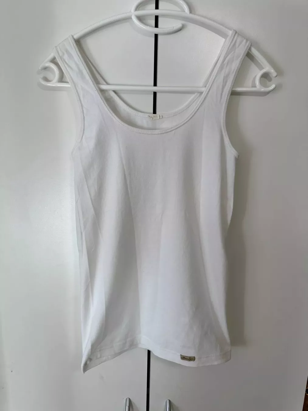 Tops: Trägertop weiss – Gebraucht aus Schaan von Hermine2018
