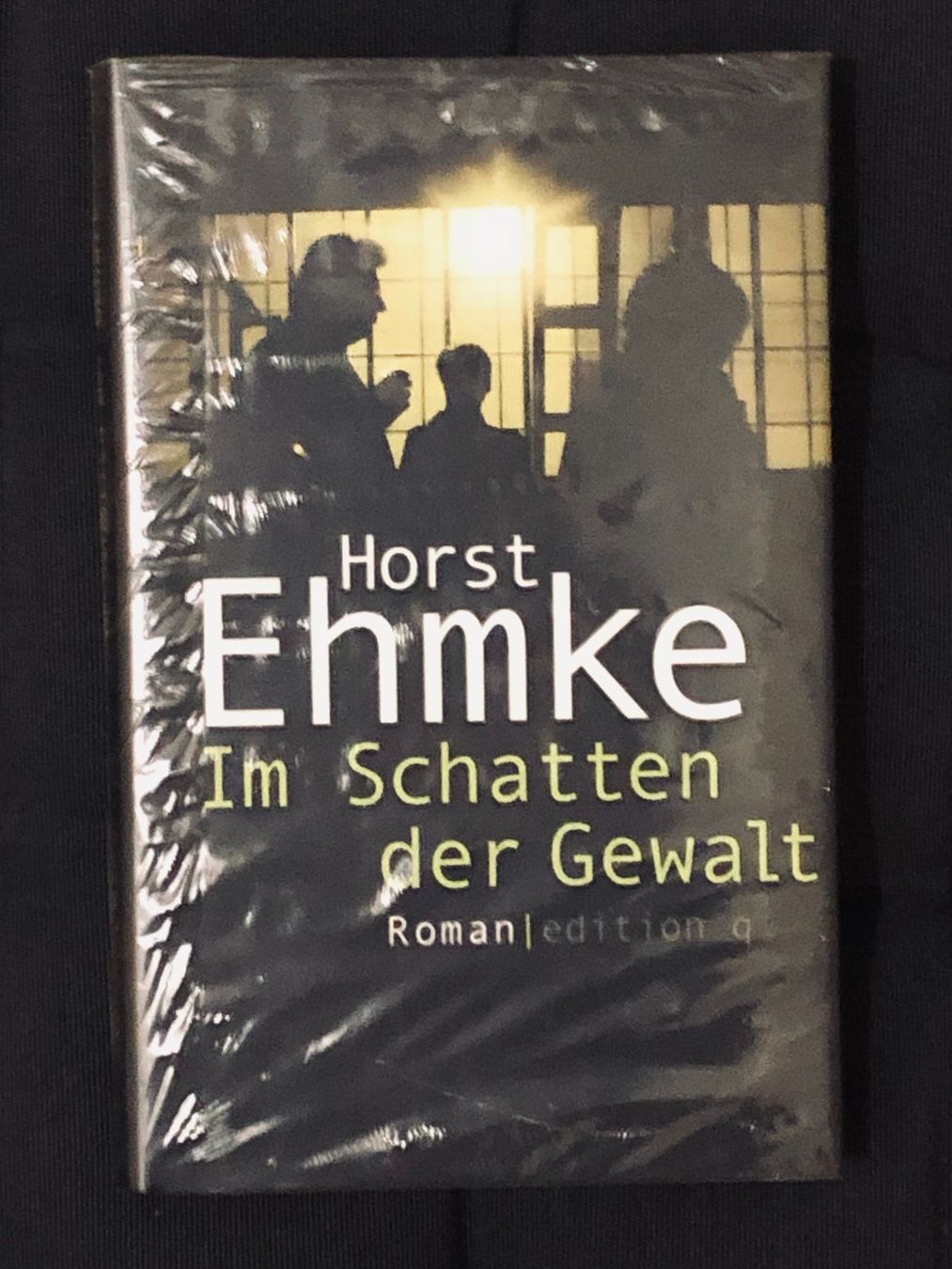 Libri: Im Schatten der Gewalt - Horst Ehmke - originalverpackt – Nuovo e nell'imballaggio originale da Niederhasli venduto da thozam