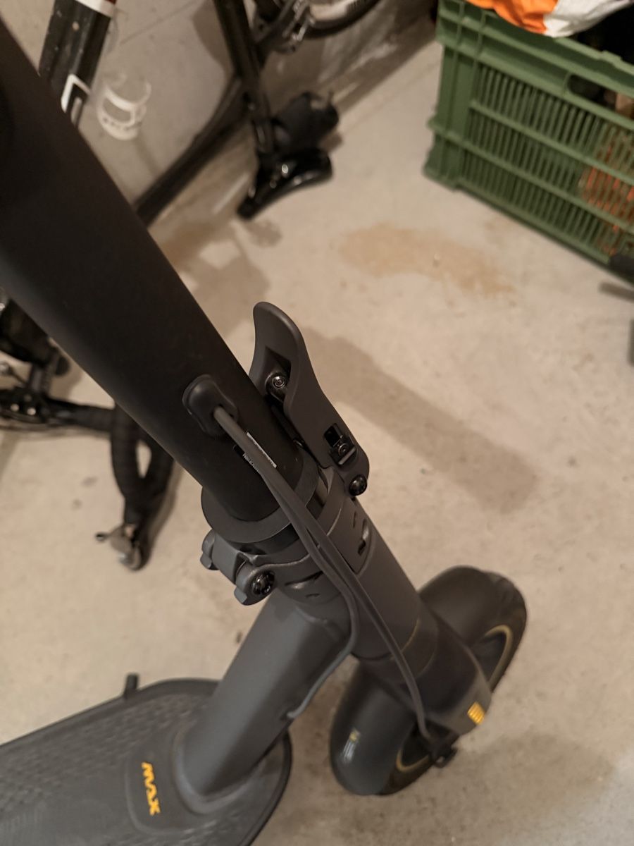 Scooter: Trottinette électrique Ninebot Max g2 – Usato da Martigny venduto da flo_rn6s 2