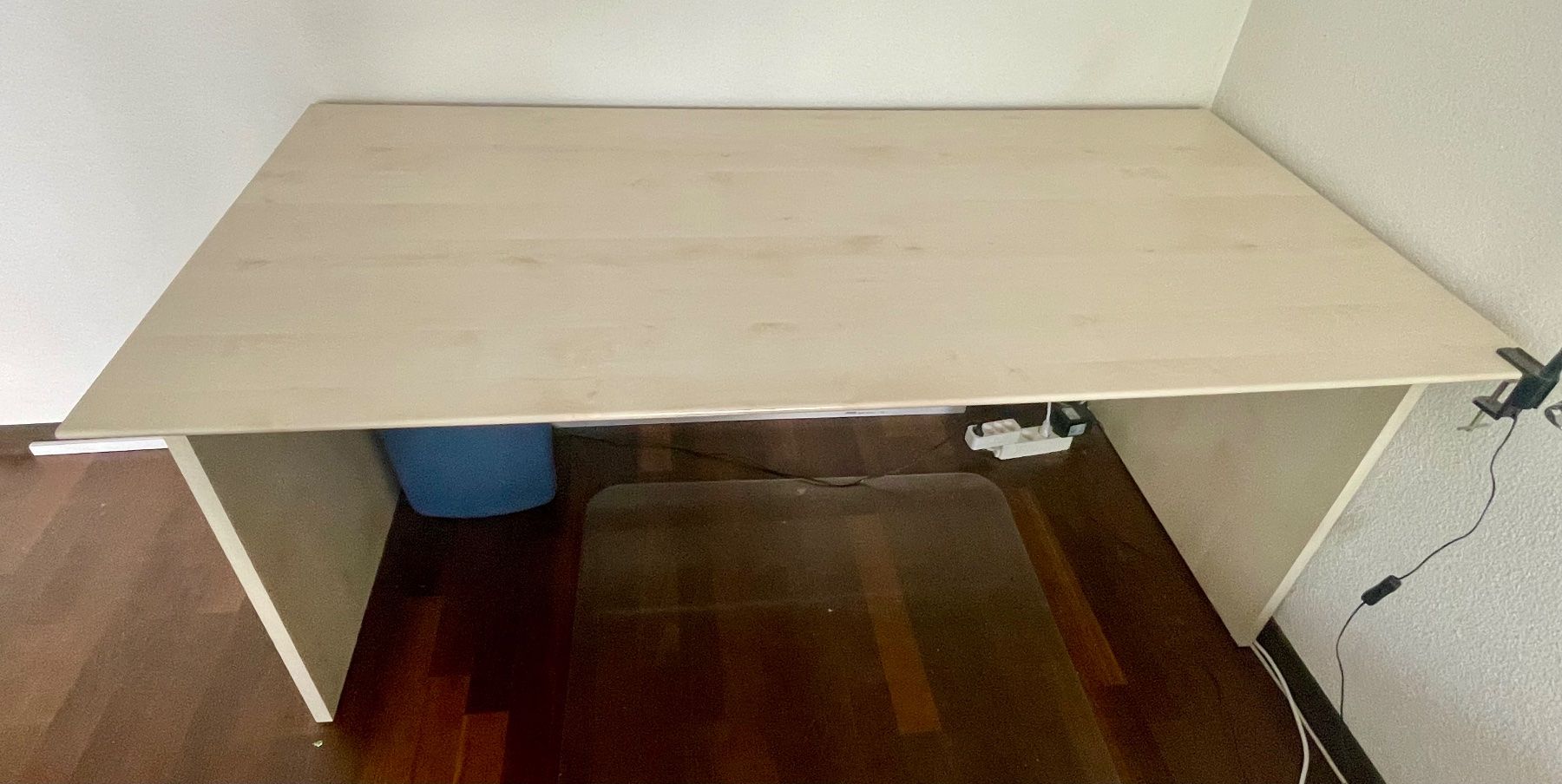 Scrivanie: Pult / Schreibtisch – Usato da Fehraltorf venduto da Marlene4 3