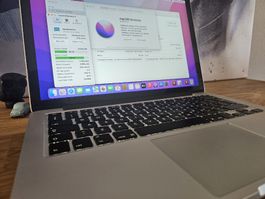 Apple MacBook Pro 13 2015 in Super Zustand mit viel Zubehör
