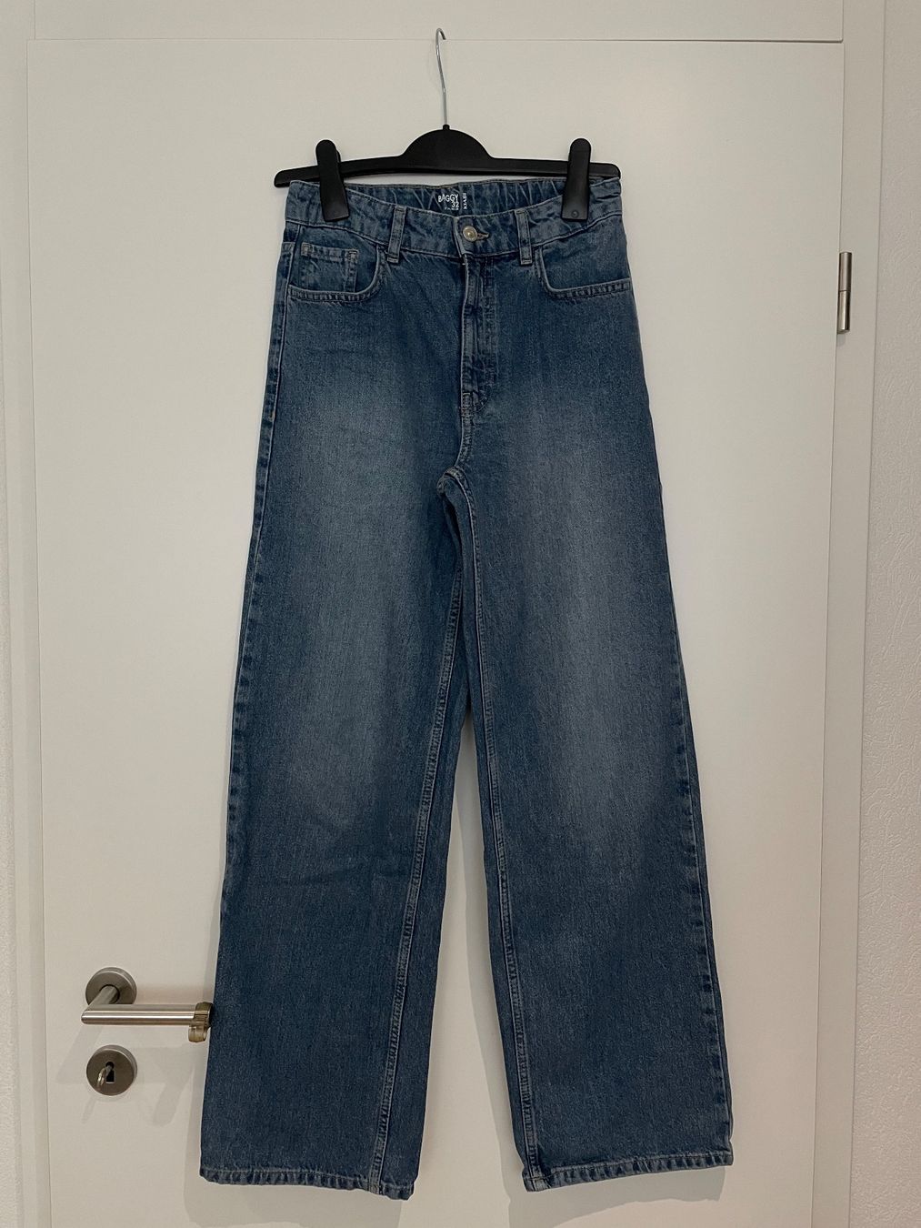 Jeans: Jeans - Kiabi – Nuovo (secondo la descrizione) da La Chaux-de-Fonds venduto da ju_paol2