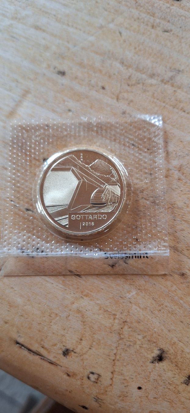 Tutti le monete: Pièce commémorative 20 Fr. Argent 2016 Gottardo – Nuovo e nell'imballaggio originale da Le Sentier venduto da Loorenz