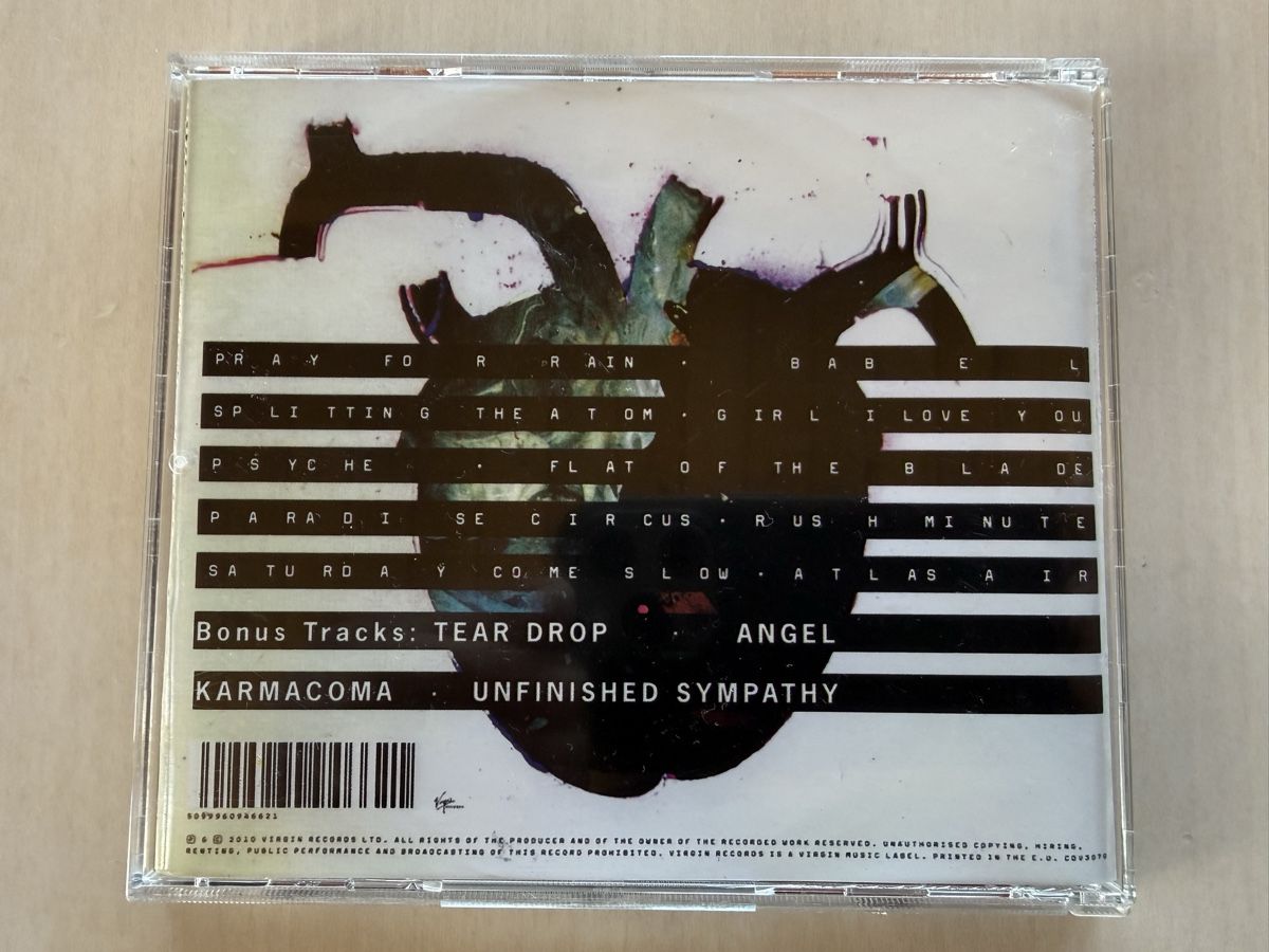 CDs: Massive Attack - Heligoland CD - Special Edition – D'occasion à Oberried Brienz par Chyara 1
