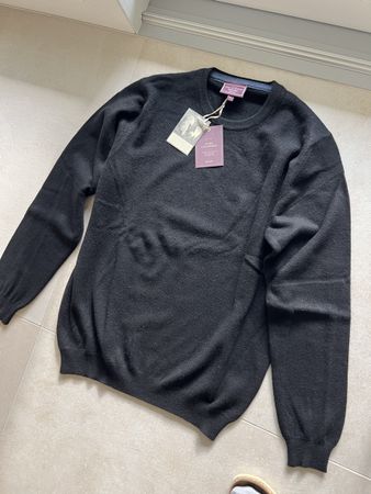 Cashmere sweater black- made in Italy