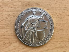 Frankfurt am Main Medaille , 26 gram , 0.900 AG