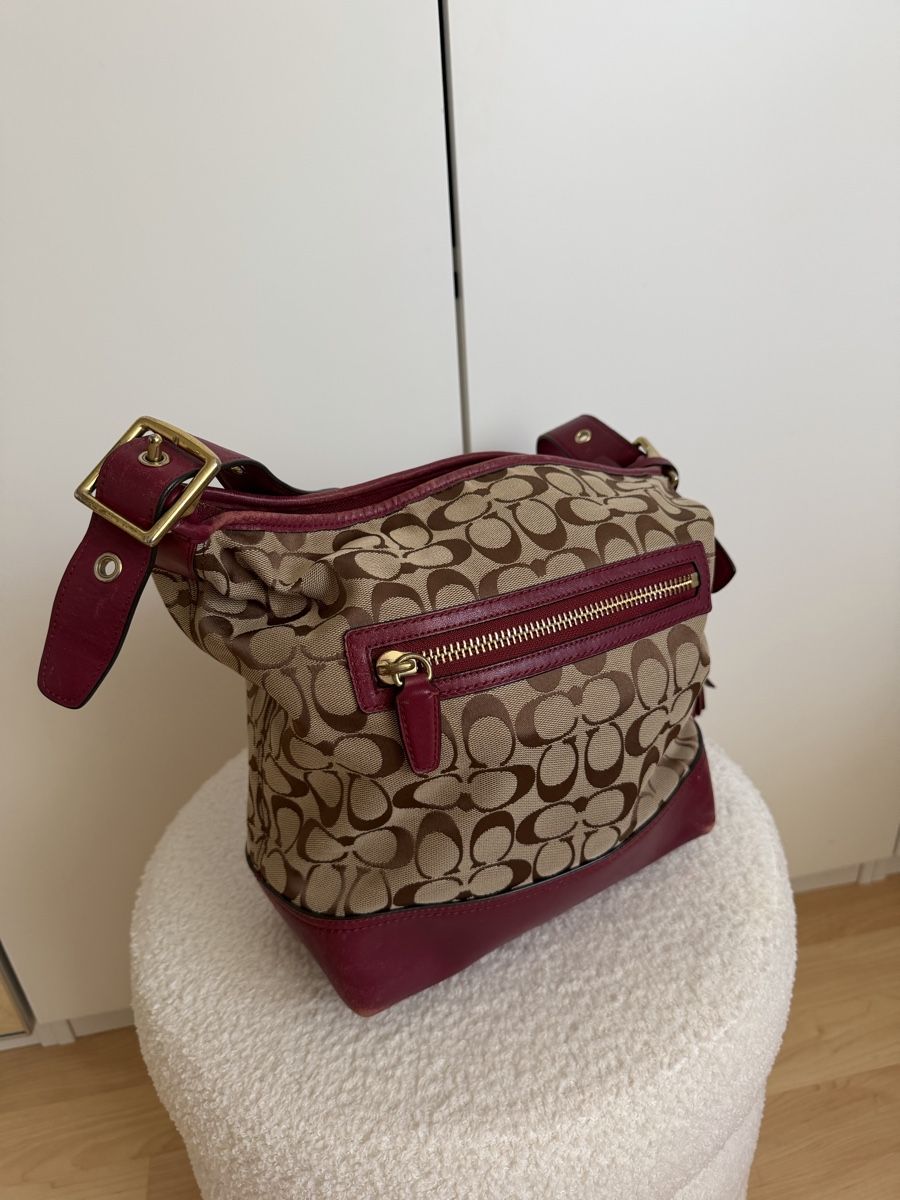 Coach Taschen: Vintage Coach handbag monogrammed – Gebraucht aus Regensdorf von __Claudia_ 5