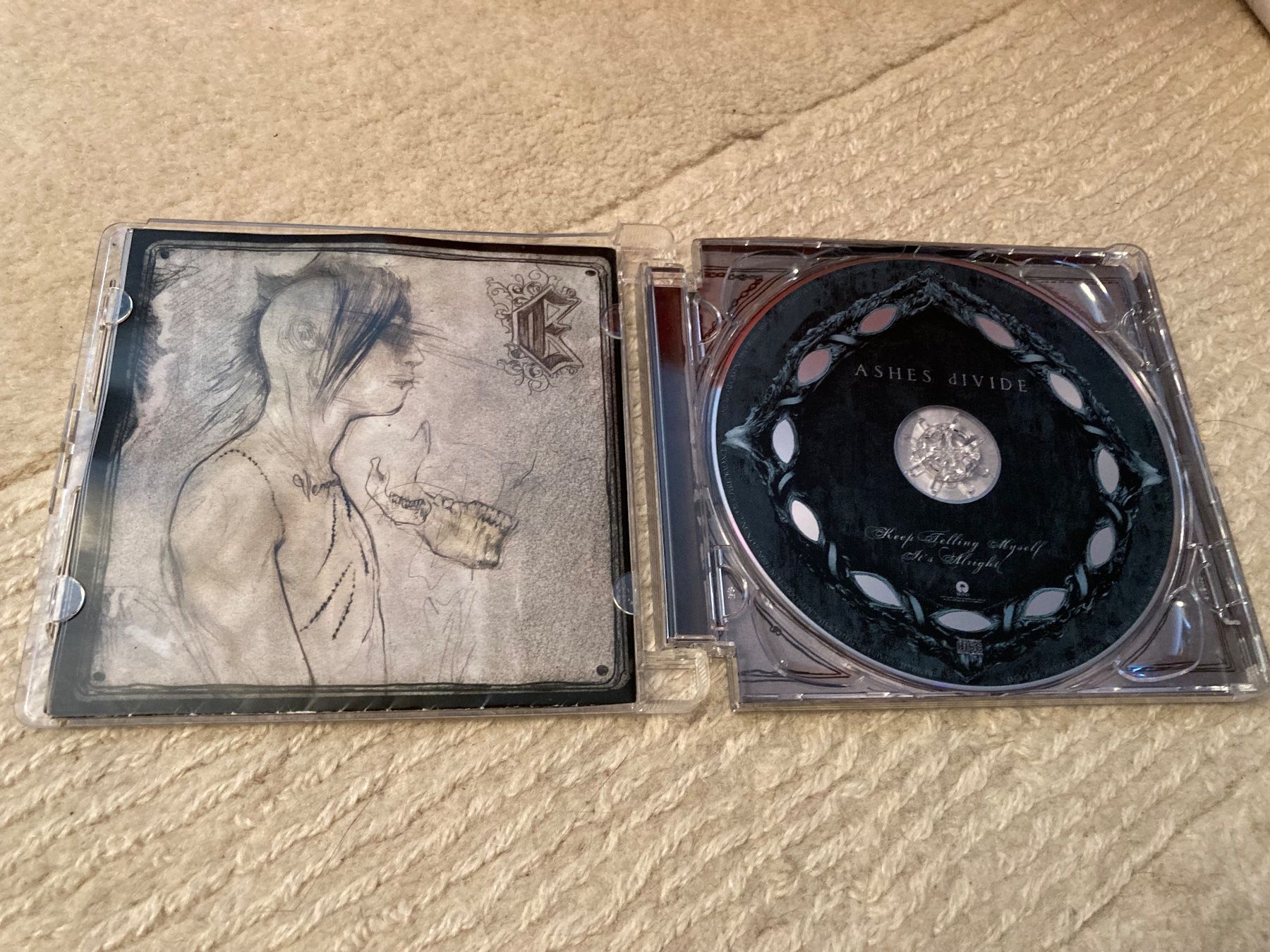 CDs: Ashes Divide - Keep Telling Myself It's Alright CD, selten! – Gebraucht aus Wagenhausen von Novafreund283 1