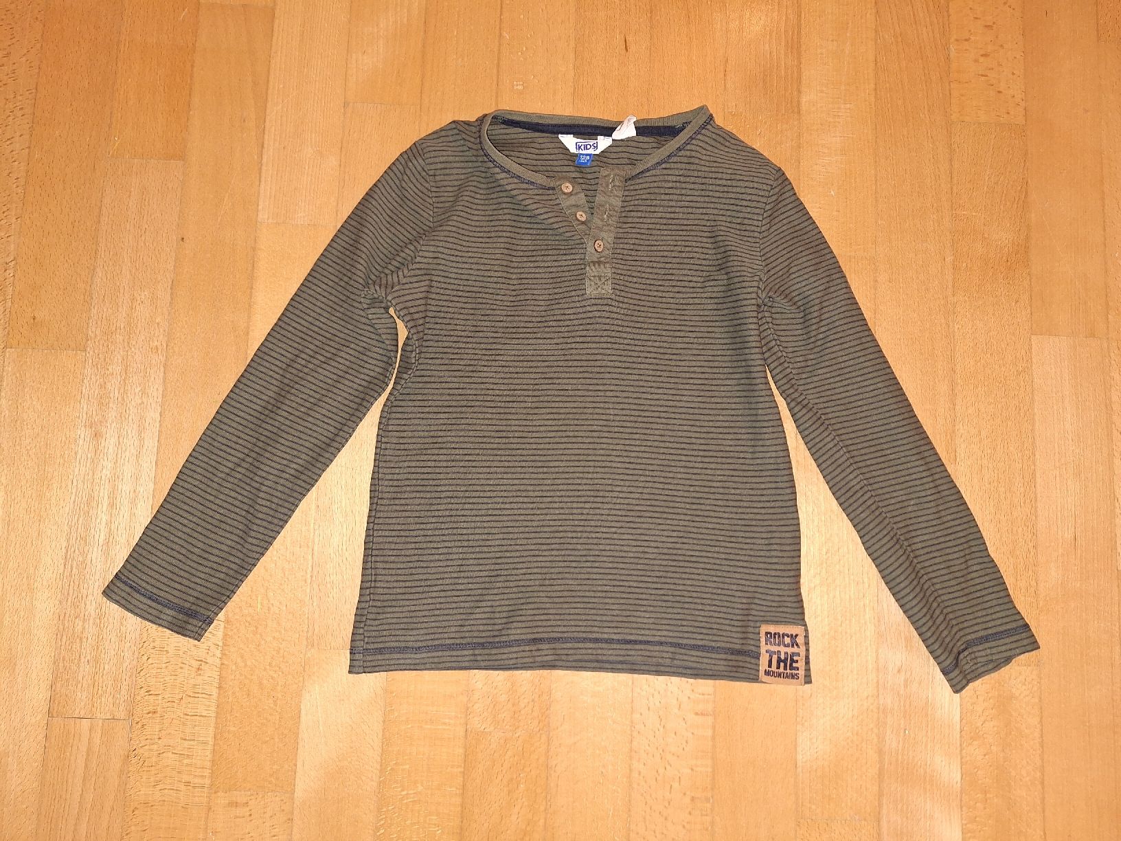 Maglioni & Felpe: Langarmshirt in Gr. 128 – Usato da Oberrieden venduto da man_9tm2