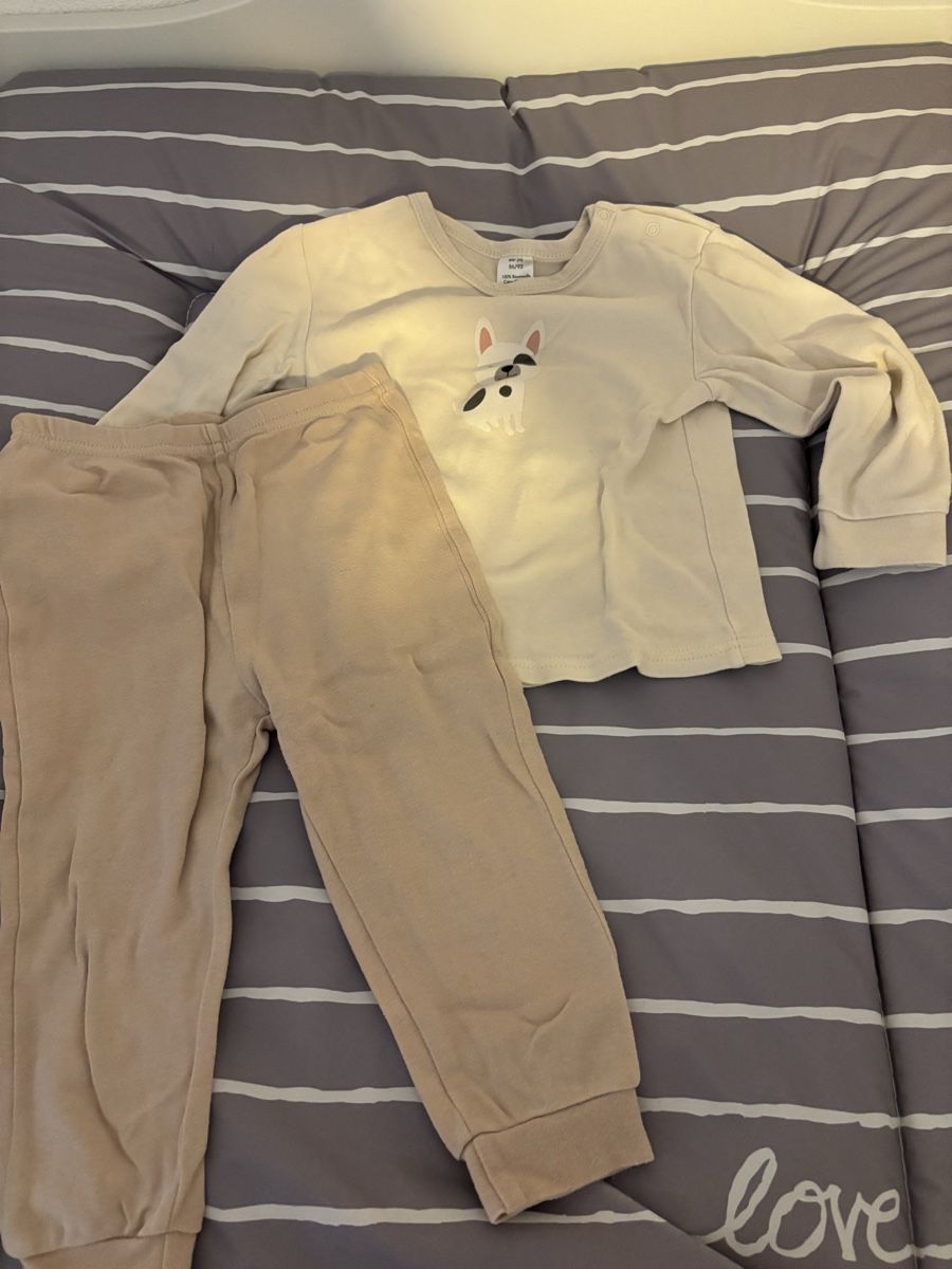 Pyjamas: 2 langarm Pijamas, Grösse 86/92 – D'occasion à Schleinikon par jes_sl9z 1