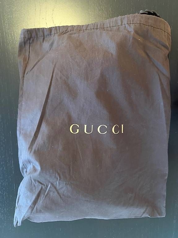 Sacs femmes: Gucci Pelham Tote  Fourrure de lapin  Authentique – D'occasion à Petit-Lancy par fer_w6fg 2