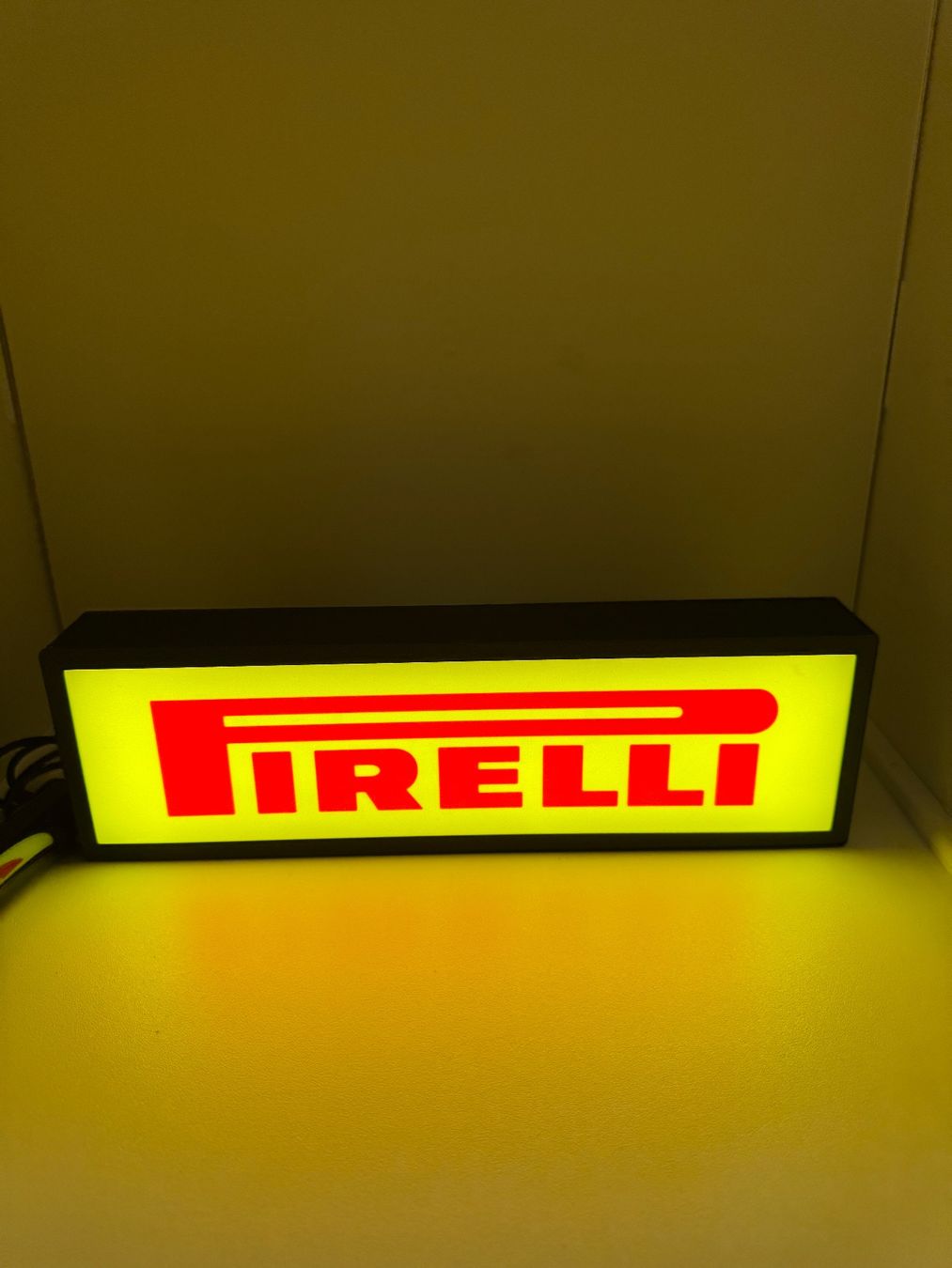 Lampade: Lightbox lumière led PIRELLI – Nuovo (secondo la descrizione) da Vicques venduto da PAMB3D 1