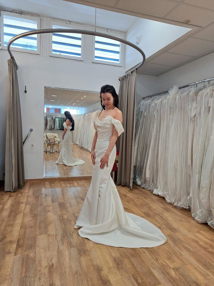 Vestiti: Robe de mariée – Usato da Genève venduto da Df_10 2