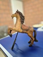 Vintage-Deko: Karussell-Pferd aus Holz
