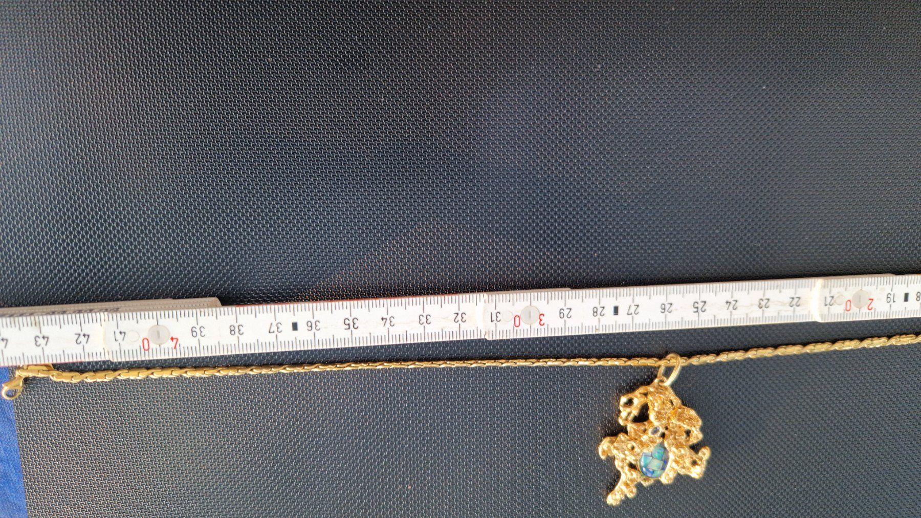 Catenine: PENDENTIF EN BRONZE AVEC CHAINE PLAQUE OR – Nuovo (secondo la descrizione) da Marly venduto da Lulu222 6