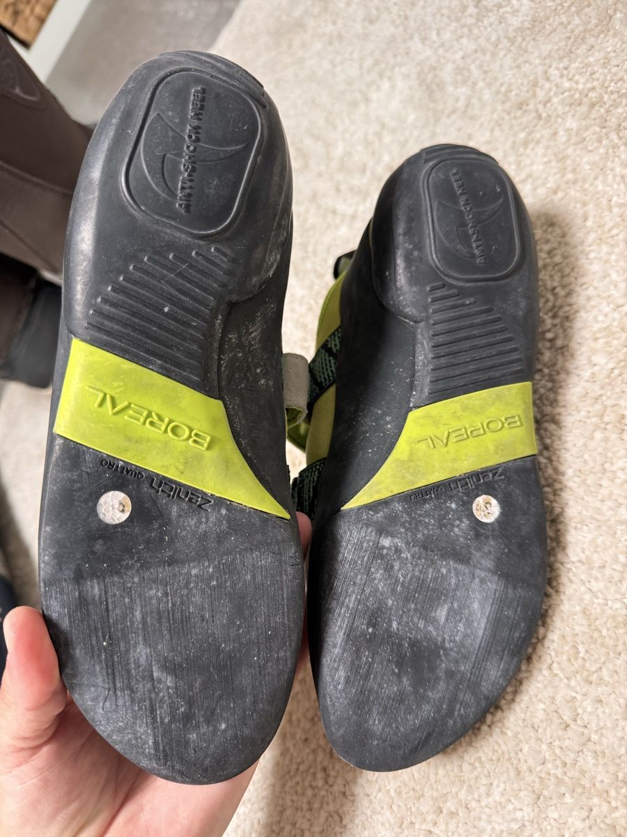 Scarpe da uomo: Chaussons de grimpe Boréal t.40 – Nuovo (secondo la descrizione) da Fribourg venduto da VanHein91 1