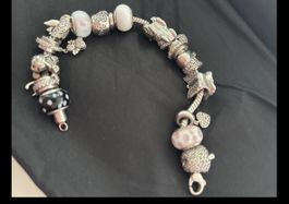 Armband mit Charms 81g guter Zustand