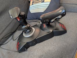 Joystick Thrustmaster t. Flight hotas x (1x benutzt 10min)