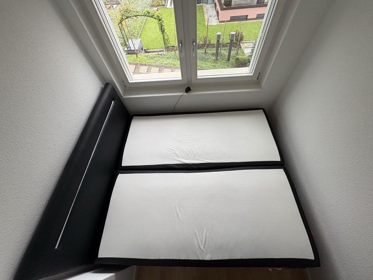 Letti: Boxspringbett 180x200cm mit LED Beleuchtung schwarz – Usato da Eglisau venduto da MBechtel 2