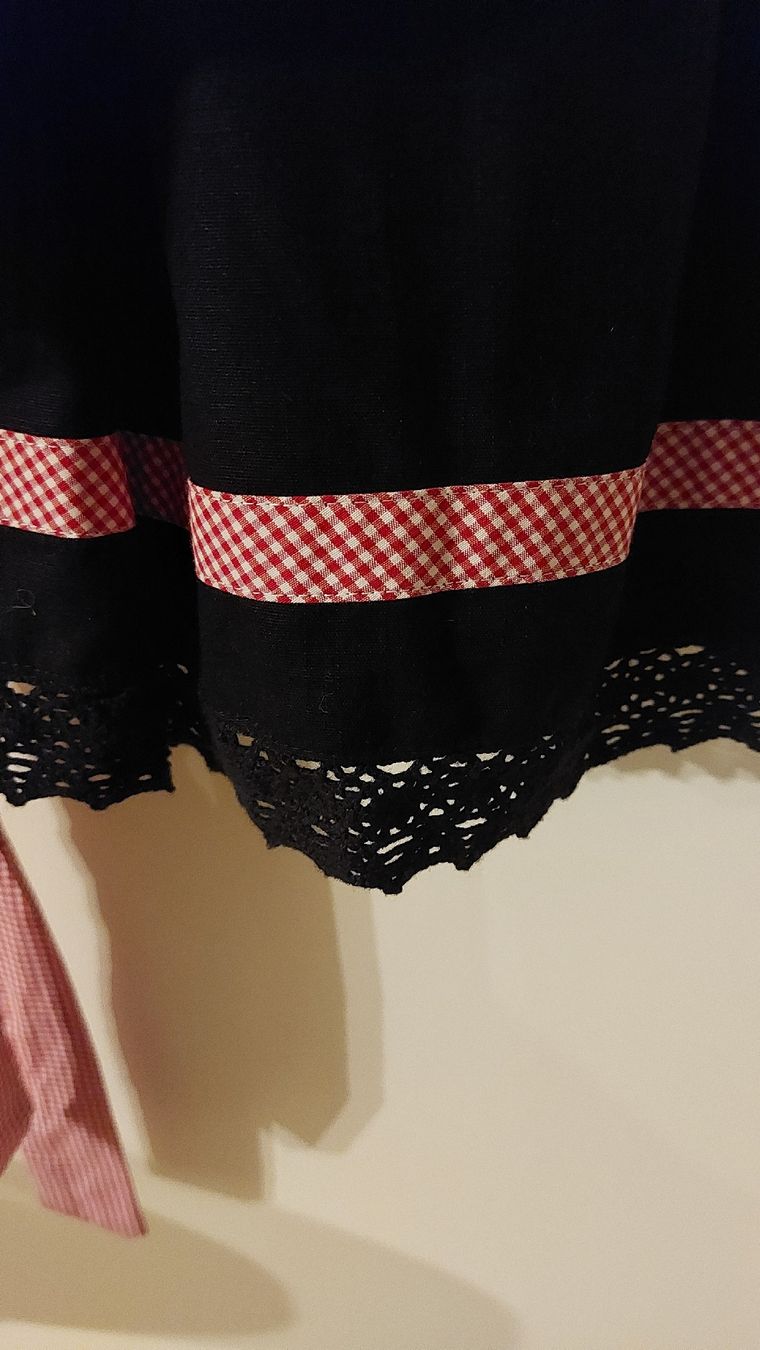Vestiti: Schickes Dirndl Gr. 44 von Stockerpoint - Top Zustand! – Usato da Niedergösgen venduto da Bertiana 2