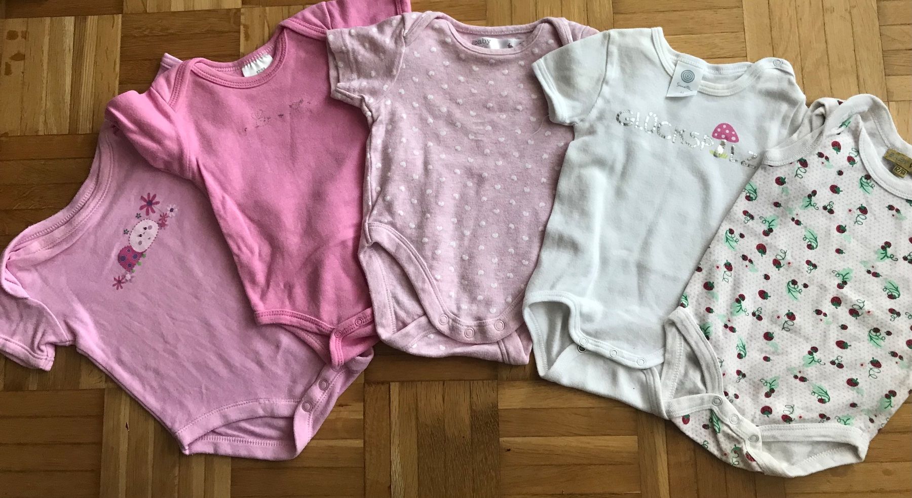 Lotti & Set di vestiti: grosses Baby Set Grösse 62/68 - 21 Teile – Usato da Emmenbrücke venduto da Hathor123 7