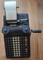 Alte mechanische Rechenmaschine Continental