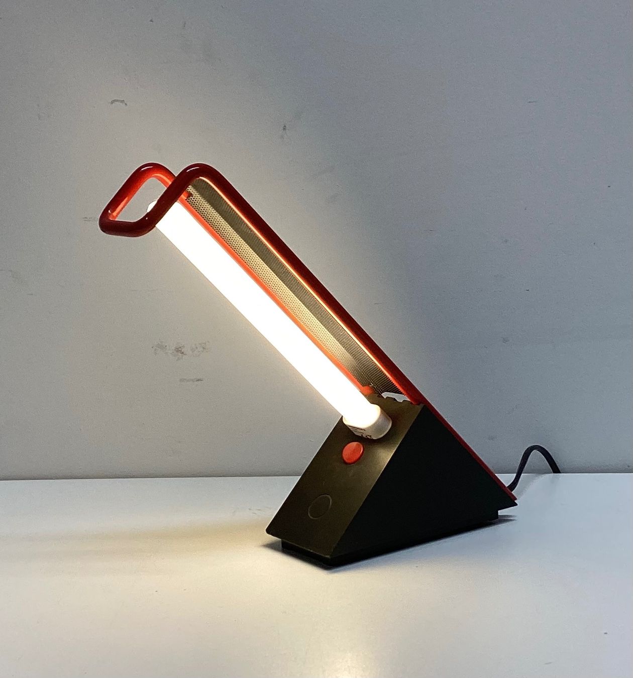 Philips Lampen: Postmoderne Tischleuchte Philips; 1980 er Jahren – Gebraucht aus Burgdorf von swintila 7