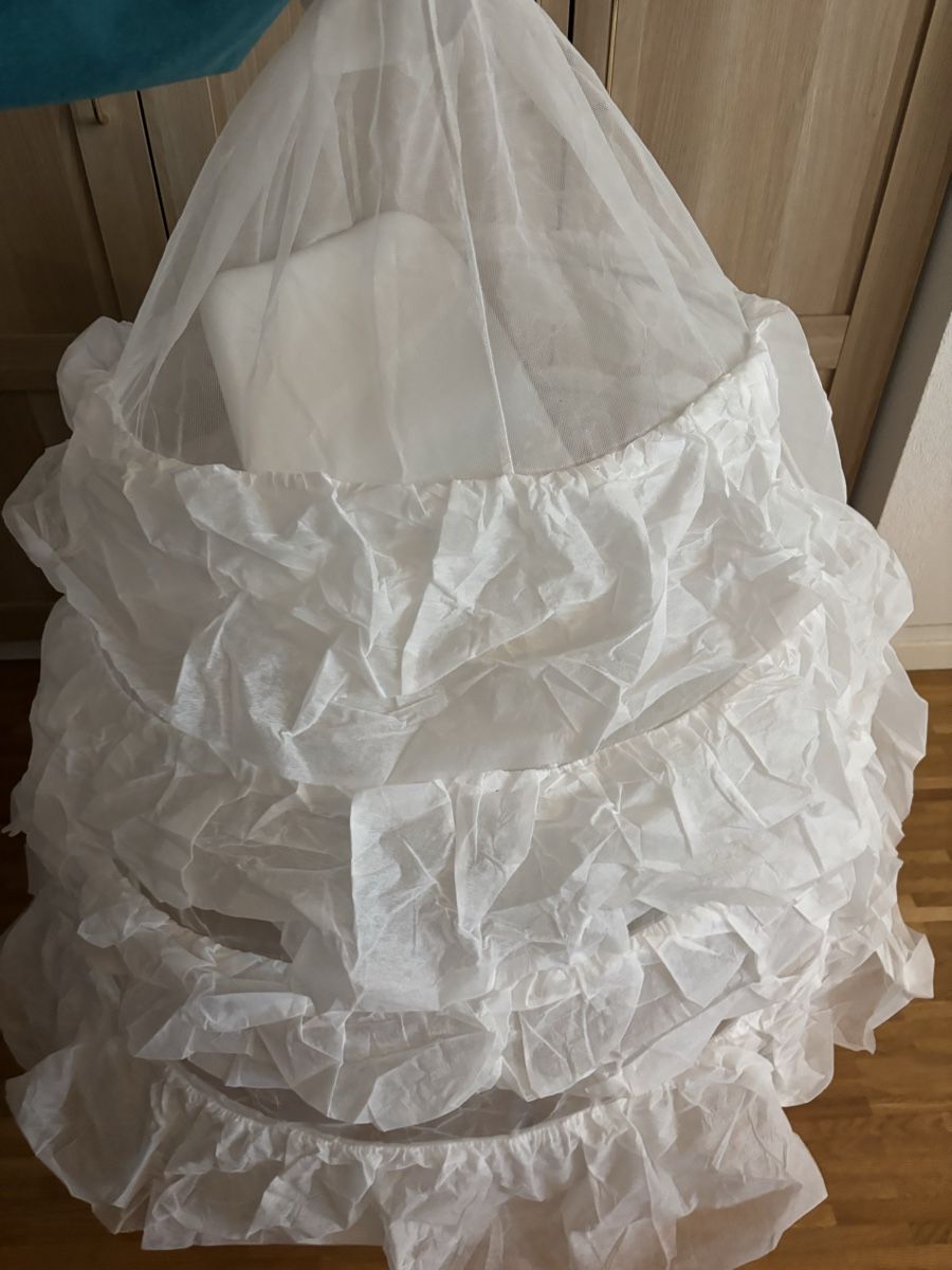 Vestiti: Jupon de robe de mariée  – Nuovo e nell'imballaggio originale da Vevey venduto da nis_nj5p 1