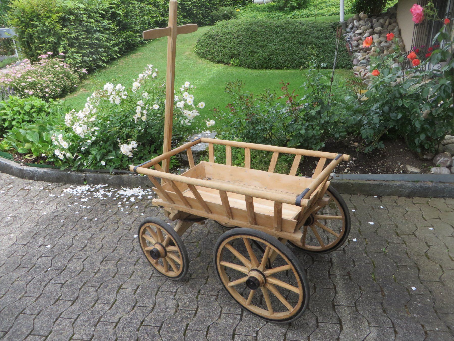 Carrelli di trasporto: Nr. 3 Orginal neu restauriertes Leiterwägeli / Leiterwagen – Usato da Ermenswil venduto da lodero 8