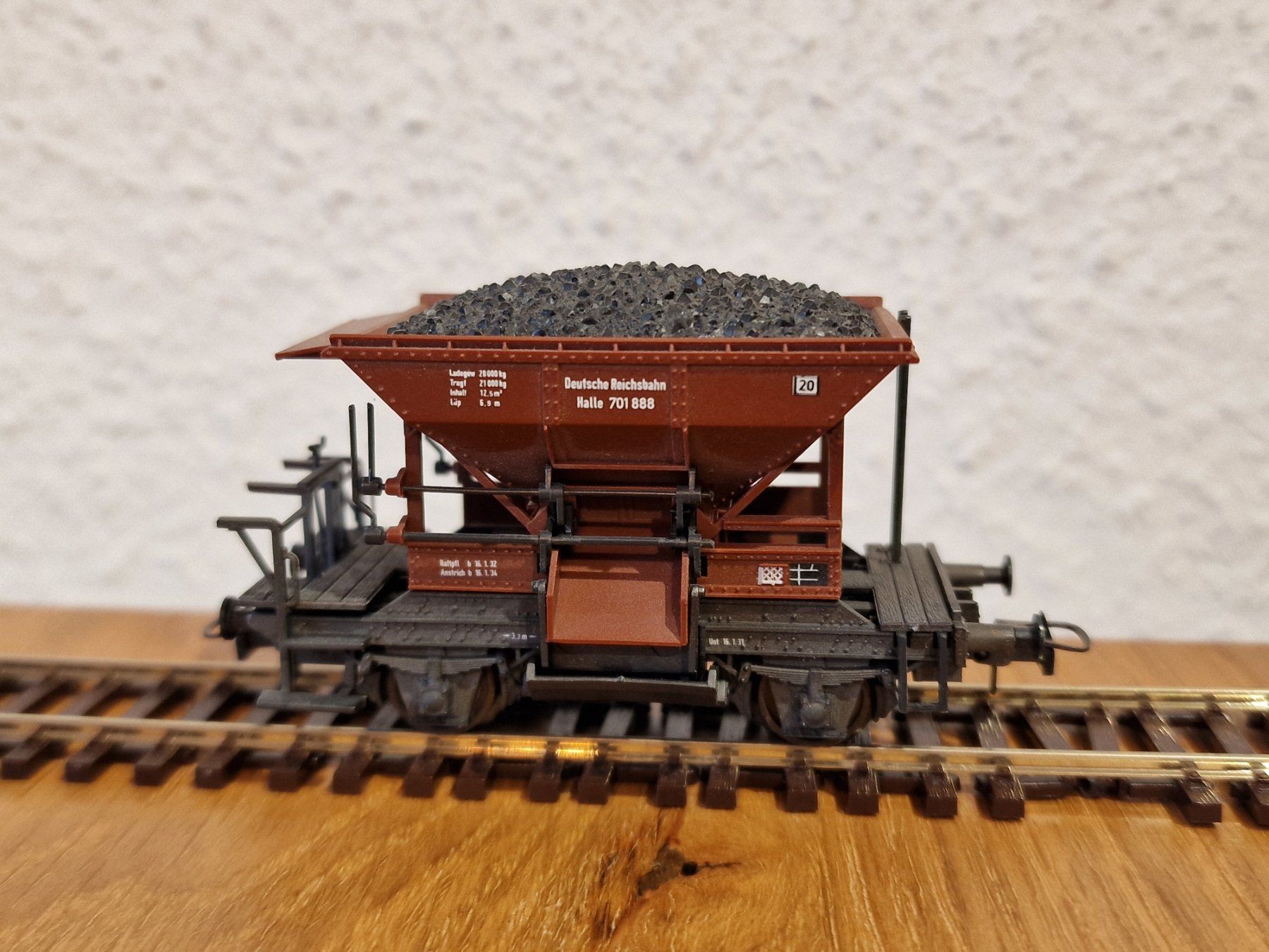 Roco Modelleisenbahnen: DR Talbot Schotterwagen H0 – Gebraucht aus Matten b. Interlaken von lor_hr9w