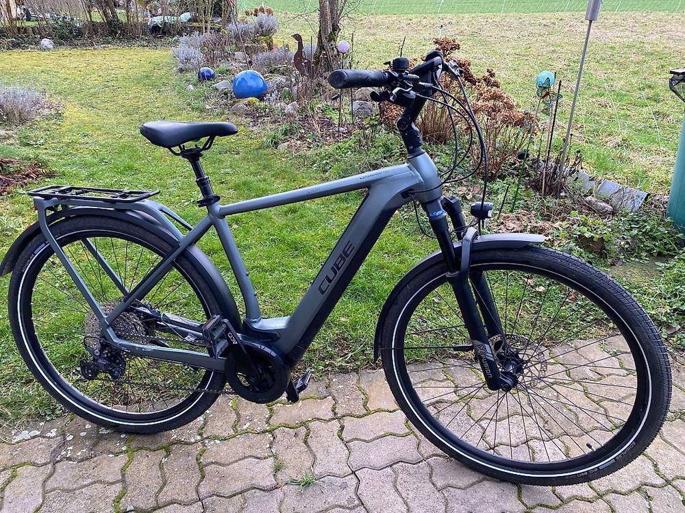 Elegantes E Bikes Herren Gebraucht Bild