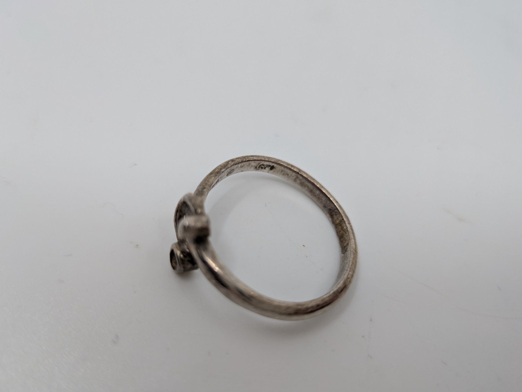 Anelli: Kleiner Fingerring Silber 925 – Usato da Emmen venduto da magelan 1