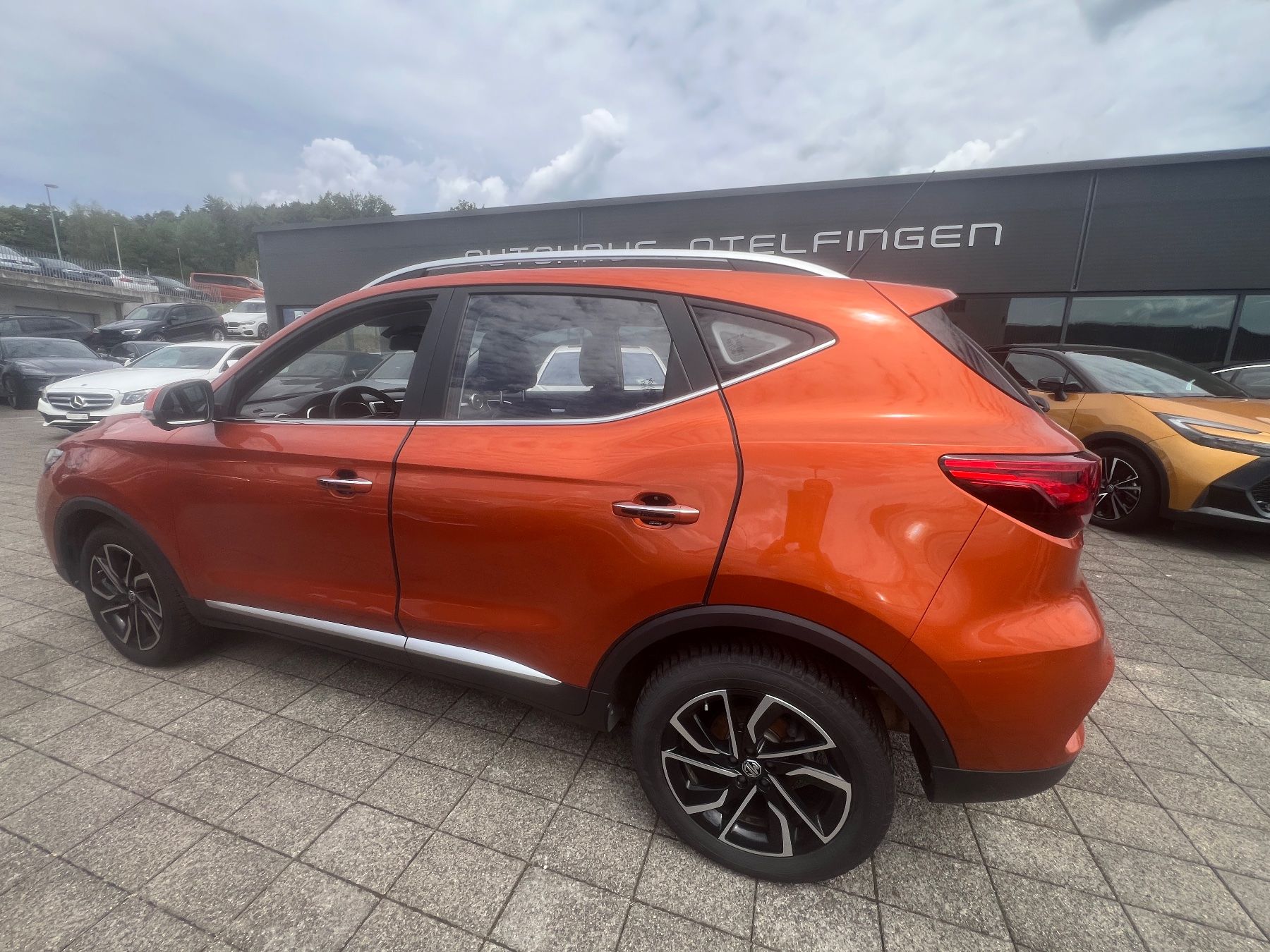 MG Autos: MG ZS – D'occasion à Otelfingen par hof74