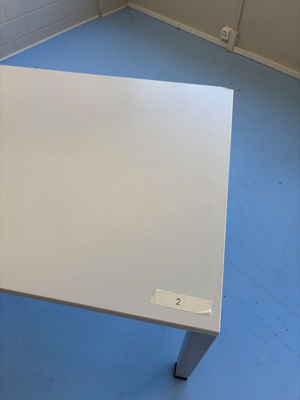 Scrivanie: Schreibtisch 200 x 80 – Usato da Zürich venduto da mar_hs6l 2