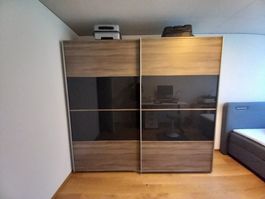 Kleiderschrank gratis zu verschenken 