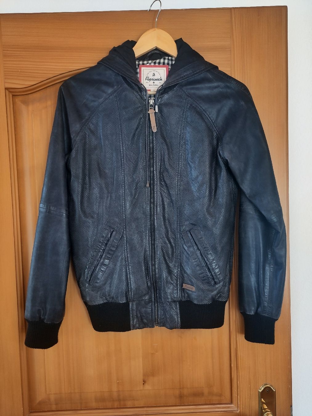 Giacche: Alprausch Lederjacke mit Kapuze  – Usato da Meikirch venduto da nicoleKB