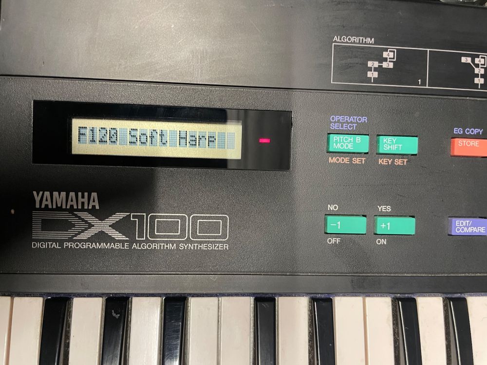 Yamaha DX100 Synthesizer (Gebraucht) in für CHF 305 – mit Lieferung auf ...