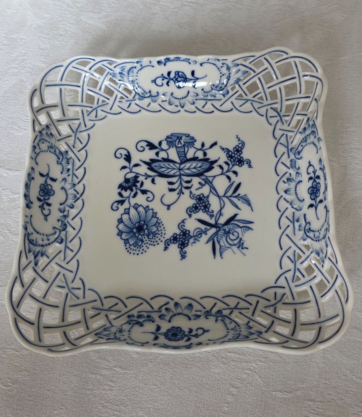 Ciotole: 1 Meissen Zwiebelmuster Schale – Usato da Wittenbach venduto da rose_rosi