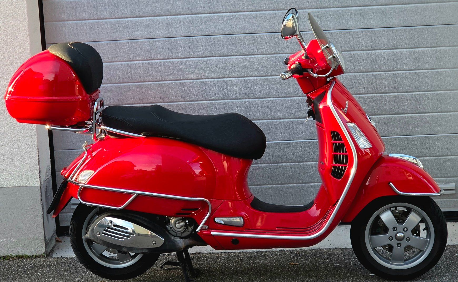 Piaggio Vespa GTS 250 ABS frisch ab Service und MFK (D'occasion) à ...
