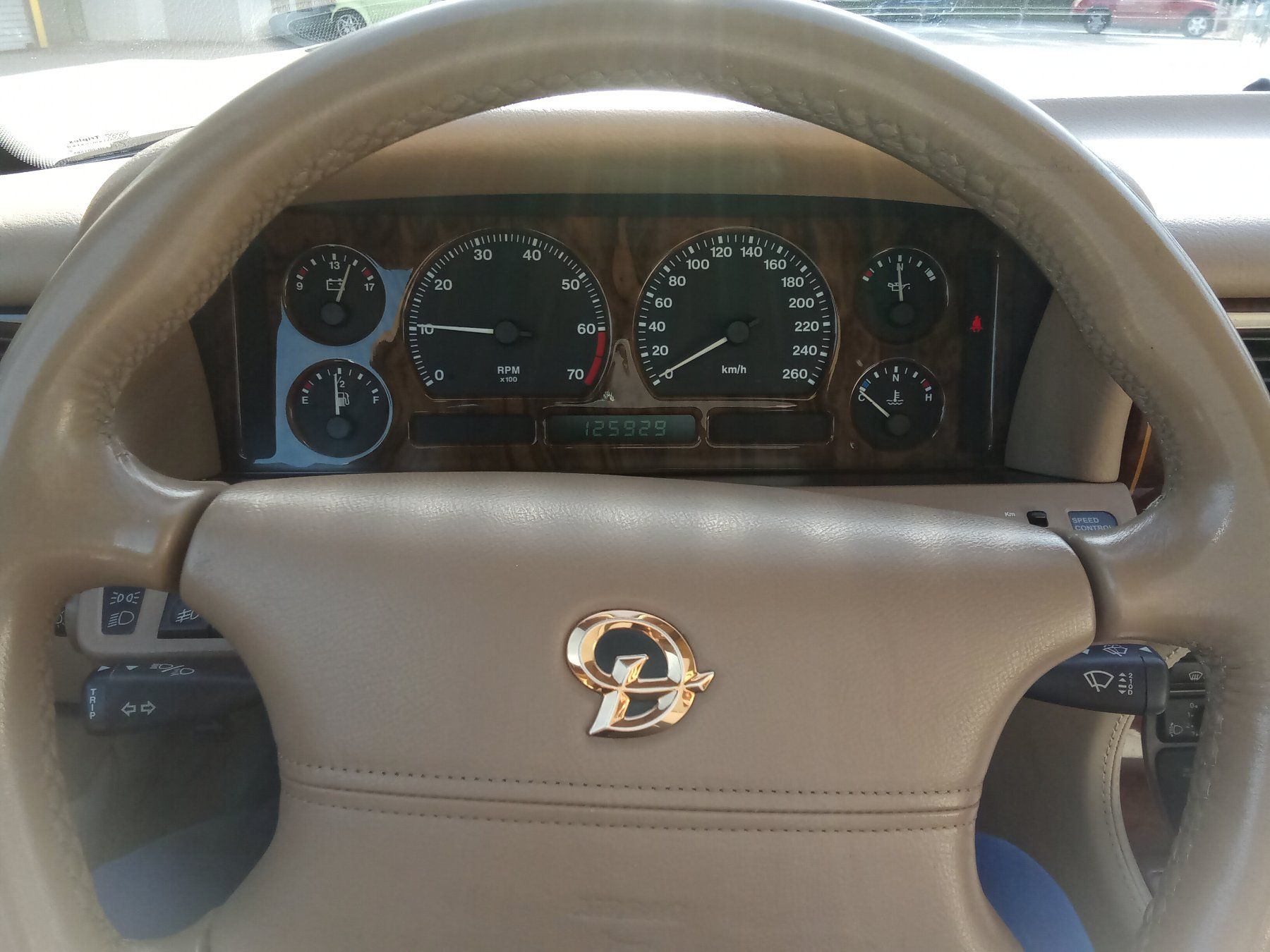 Daimler Autos: Daimler Double Six 6.0 ab MFK – D'occasion à Muri b. Bern par trachsel06 4