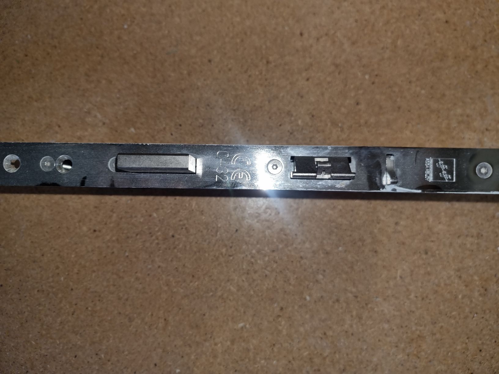 Assa Abloy Lucchetti: Elektro-Sicherheitsschloss MF AssaAbloy – Usato da Haldi b.Schattdorf venduto da Franz7134 3