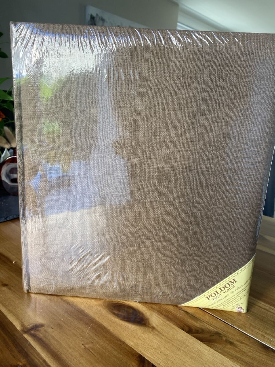 Album: Fotoalbum 100 Seiten NEU – Nuovo e nell'imballaggio originale da Hittnau venduto da Mag_cx76