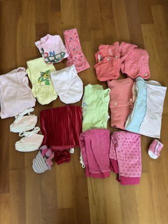 Mädchenkleiderpaket 0-6 Monate