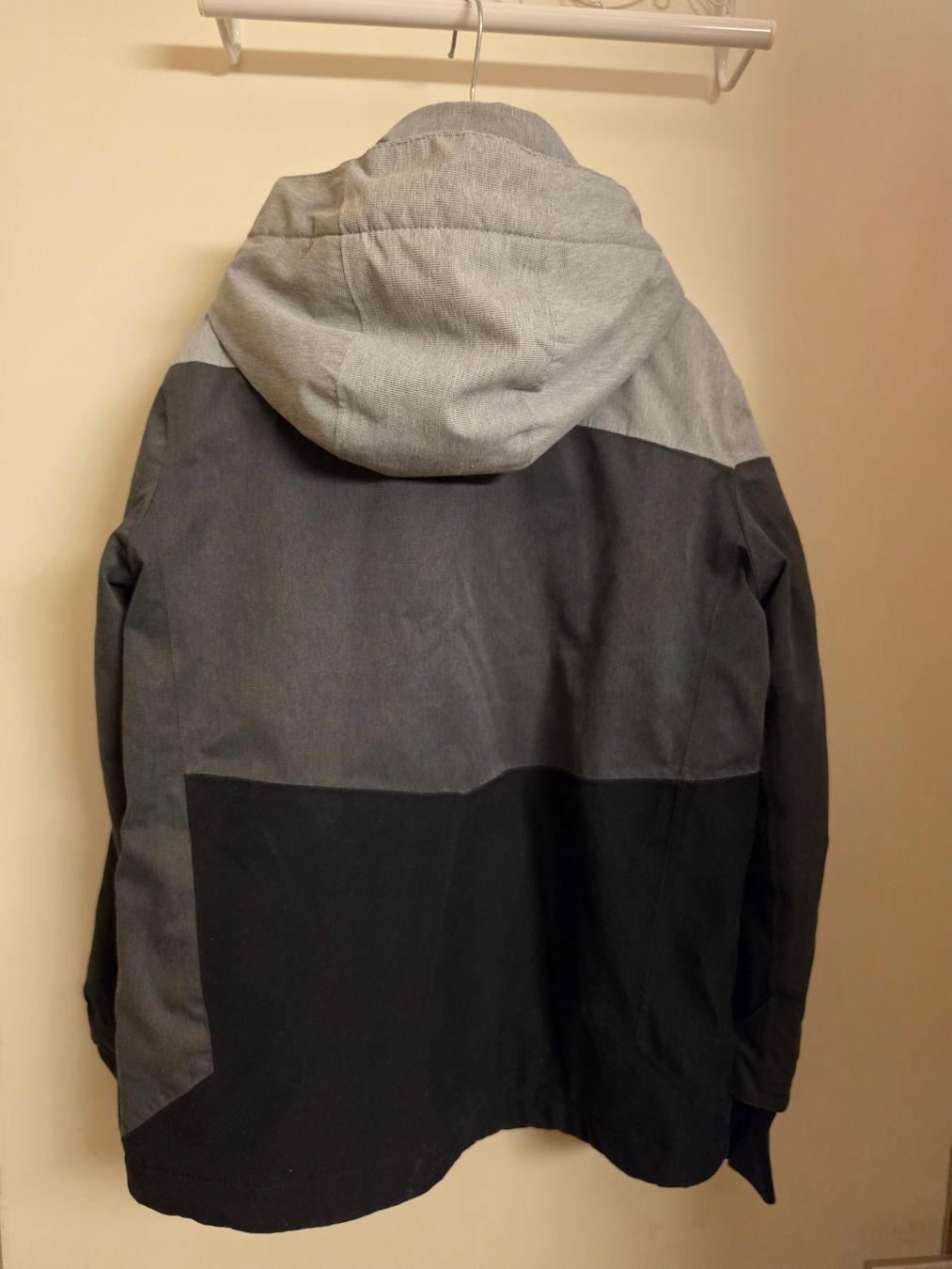 Killtec Giacche & Cappotti: Snowboardjacke von killtec Gr. 140 – Usato da Zürich venduto da Pemberleys 1
