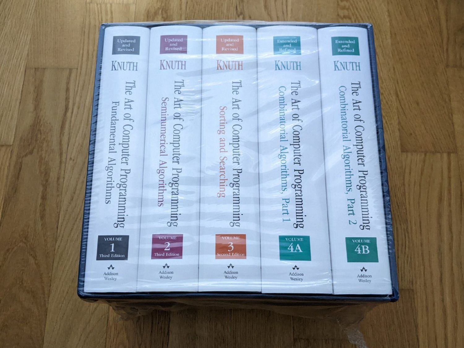 Sachbücher & Ratgeber: The Art of Computer Programming, Volumes 1-4B, Boxed Set – Neu und originalverpackt aus Zürich von