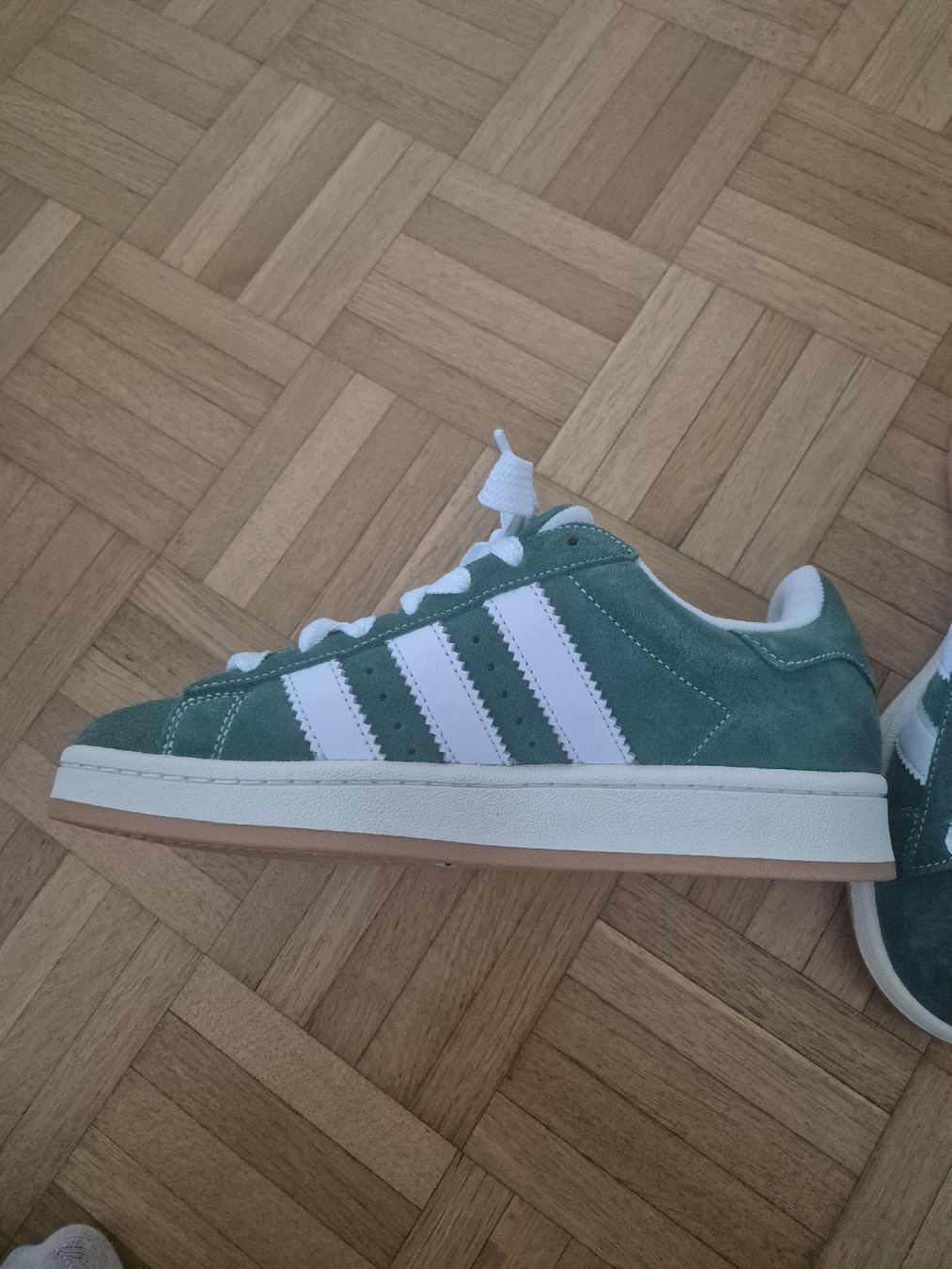 Adidas Chaussures hommes: Adidas campus vertes T40 – Neuf (Voir description) à Genève par ube_6rs2 2