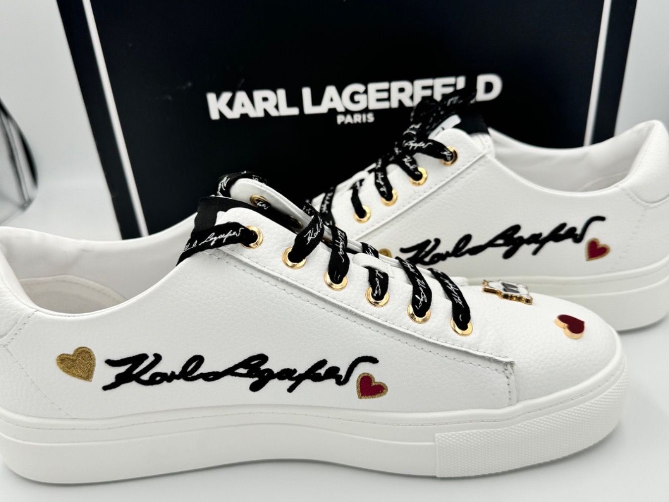 Karl Lagerfeld Scarpe da donna: Karl Lagerfeld Sneakers Special Edition – Nuovo e nell'imballaggio originale da Wiedlisbach venduto da Sistershop 4