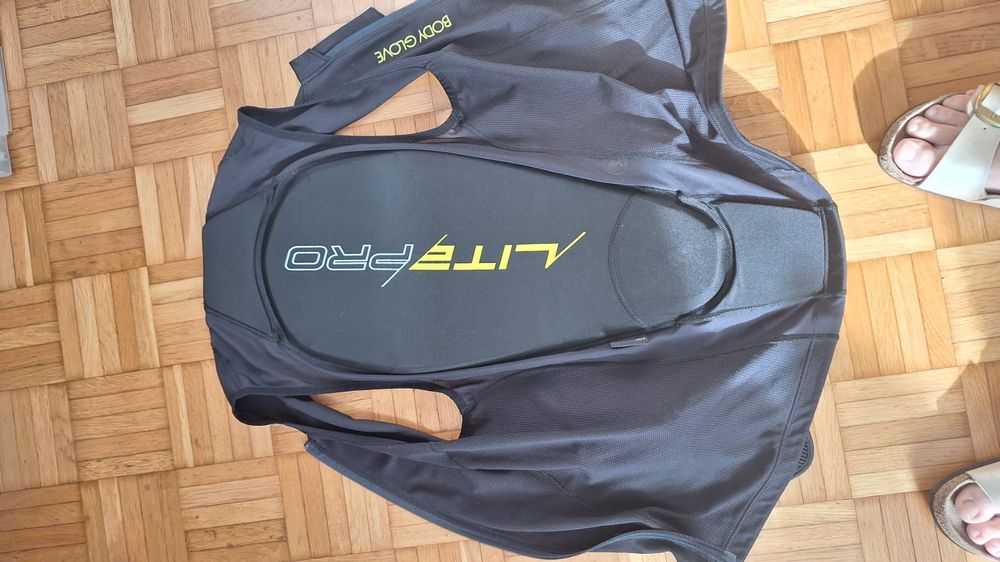 Body Glove Lite Rückenpanzer Grösse M -Top (Neu (gemäss Beschreibung ...